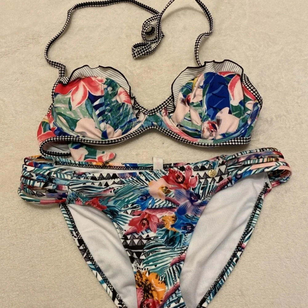 Raisins Tropical Print Bikini with Ruffle Detail